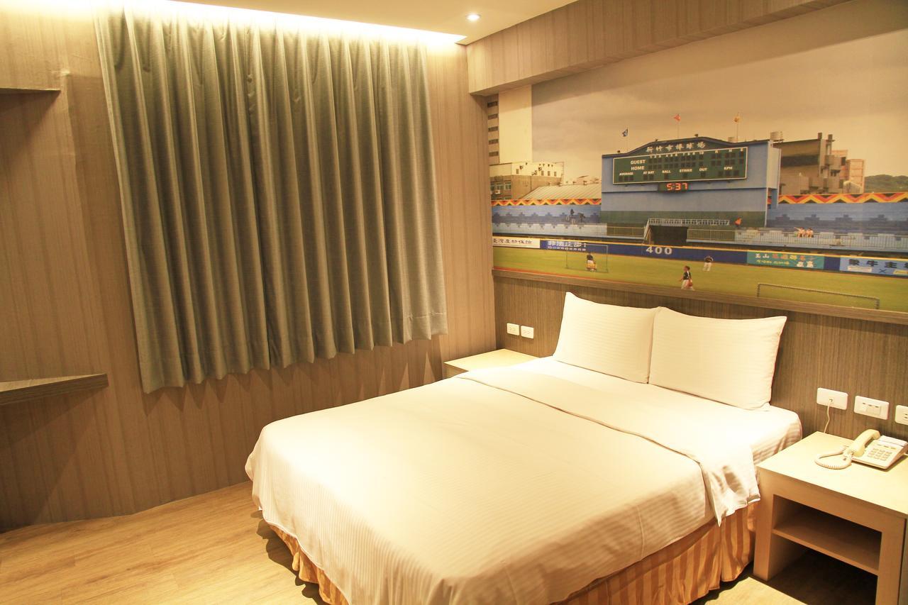 La Hotel-Baseball Theme Hall Kaohsiung Eksteriør billede