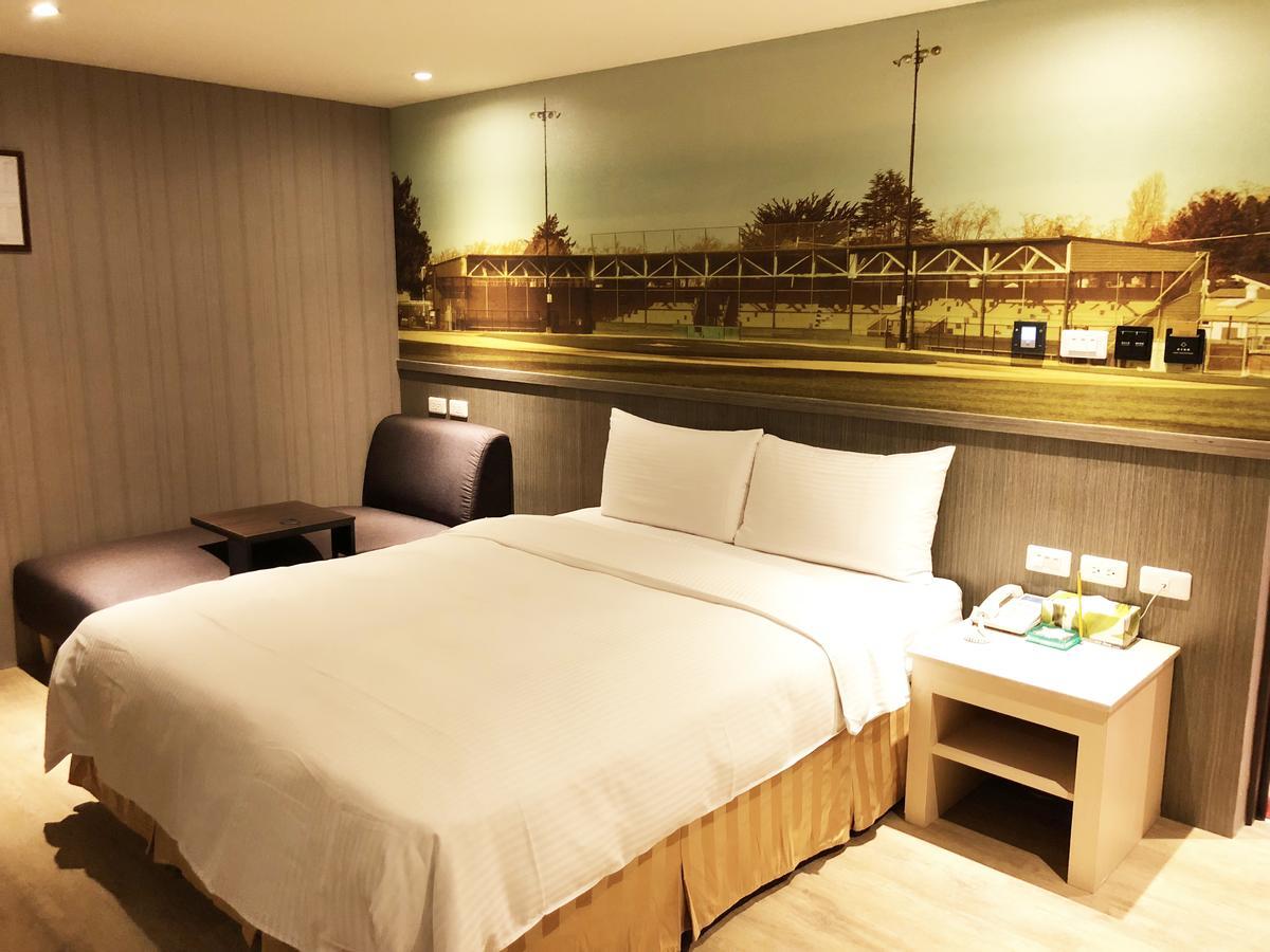 La Hotel-Baseball Theme Hall Kaohsiung Eksteriør billede